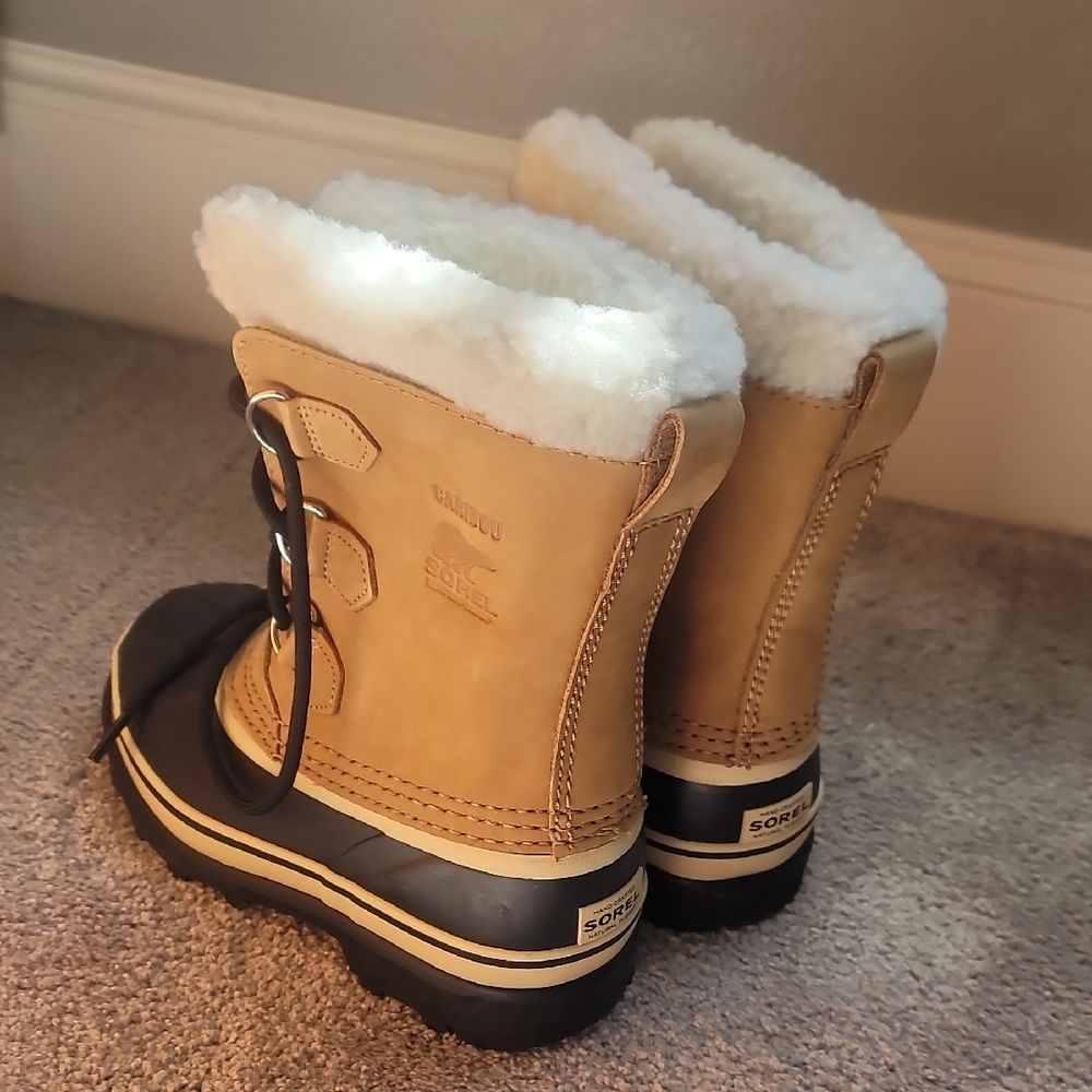 Sorel Kids' Tan and Black Snow Boots, Brand NEW, size 2
